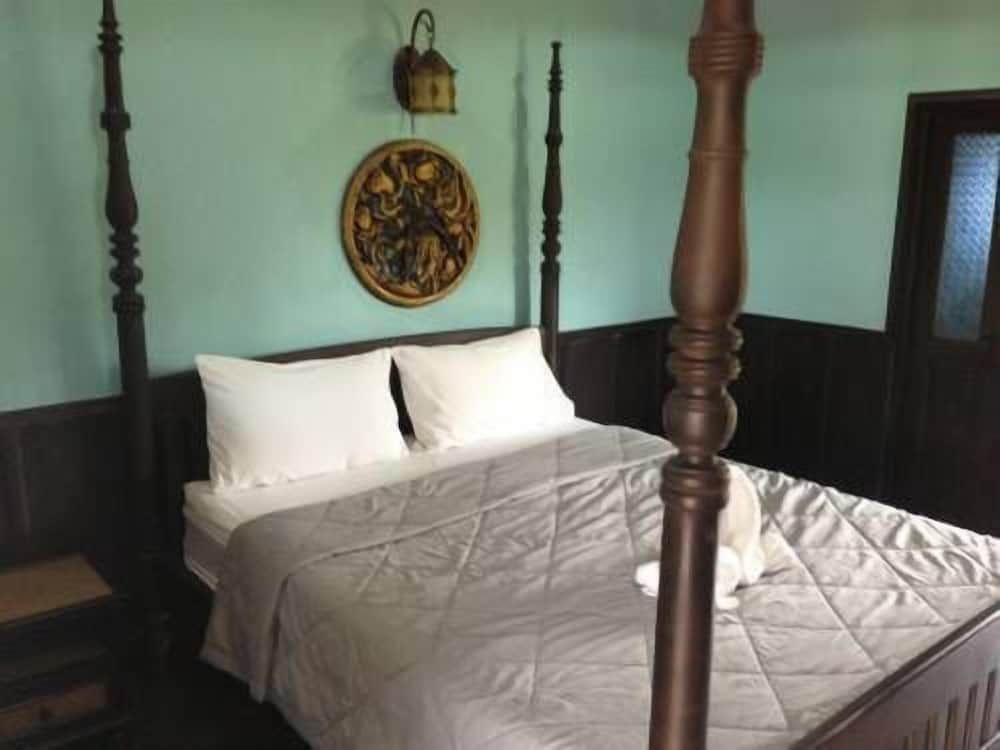 Wangnamkhao Resort Standard Bungalow, 1 Double Bed 4