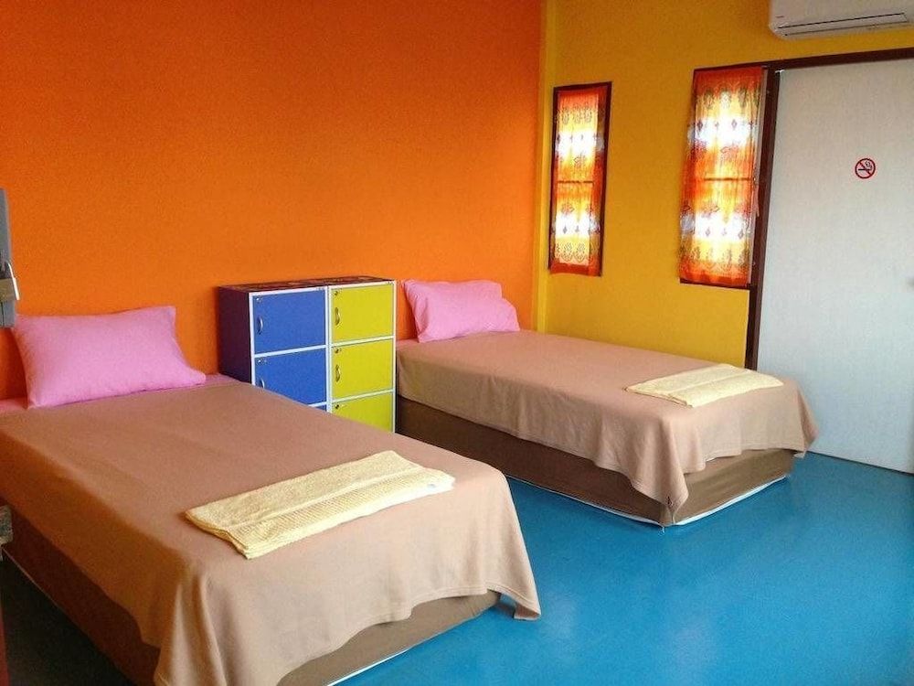 undefined Just Chill Inn - Hostel 7