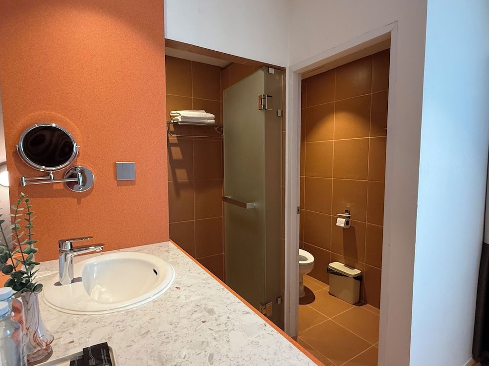 777Bliss Hometel Standard Twin Room, 2 Twin Beds 5