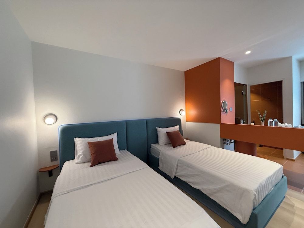 777Bliss Hometel Standard Twin Room, 2 Twin Beds 2