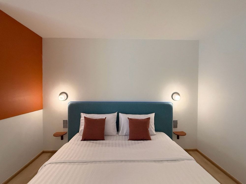 777Bliss Hometel Standard Double Room