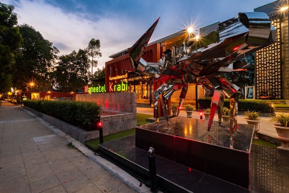 undefined Maneetel Krabi Beachfront 3