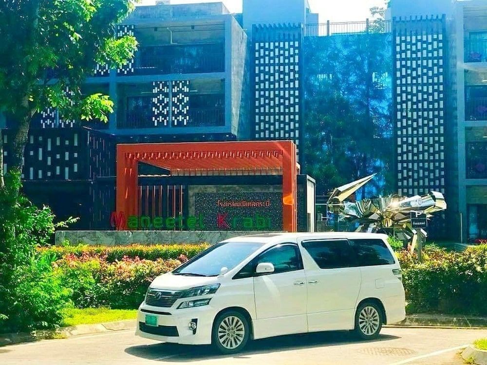 undefined Maneetel Krabi Beachfront 5