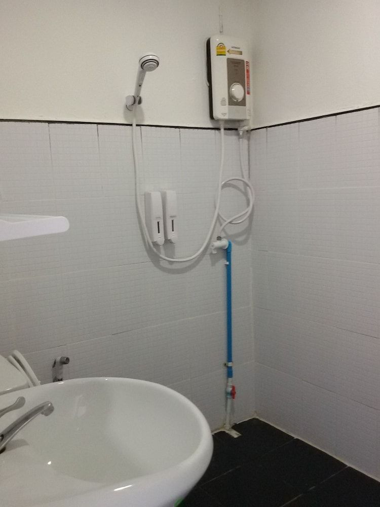 Aenguy Sabey Chiangkhan Homestay Superior Double Room (Poon Sab) 4