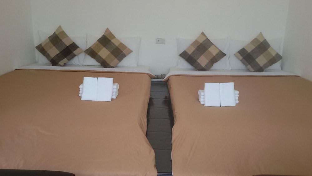 Aenguy Sabey Chiangkhan Homestay Deluxe 4 Persons (Poon Sin)