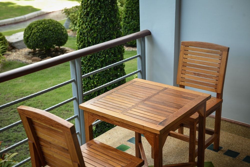 Princess River Kwai Deluxe Twin Room 3