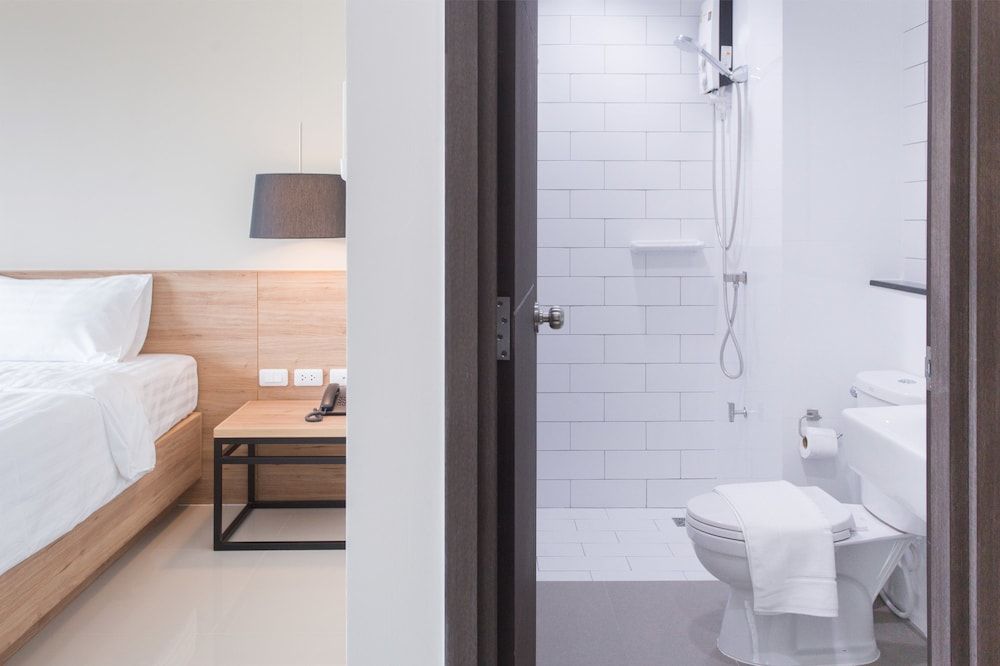 The Journey Hotel Standard Double Room 3