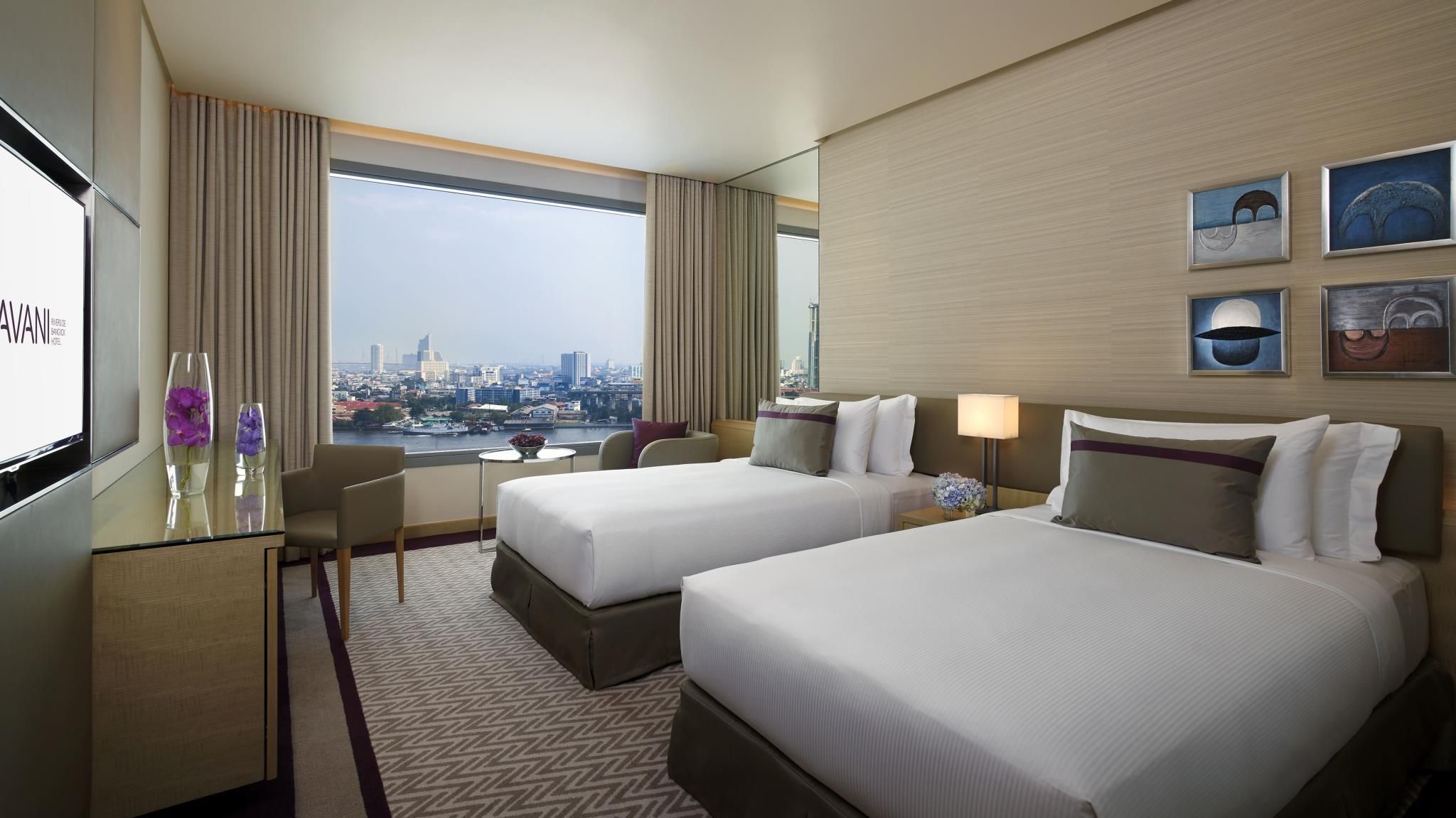 Avani+ Riverside Bangkok Hotel River View Room 3
