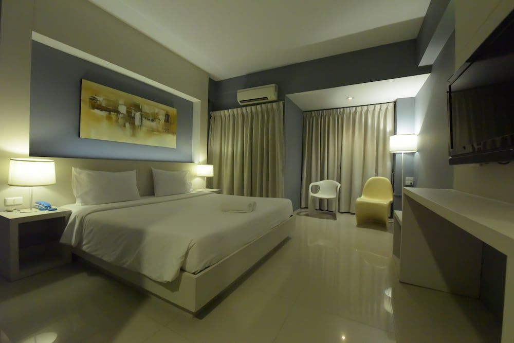 Trendy Hotel Superior Double Room, Balcony 4