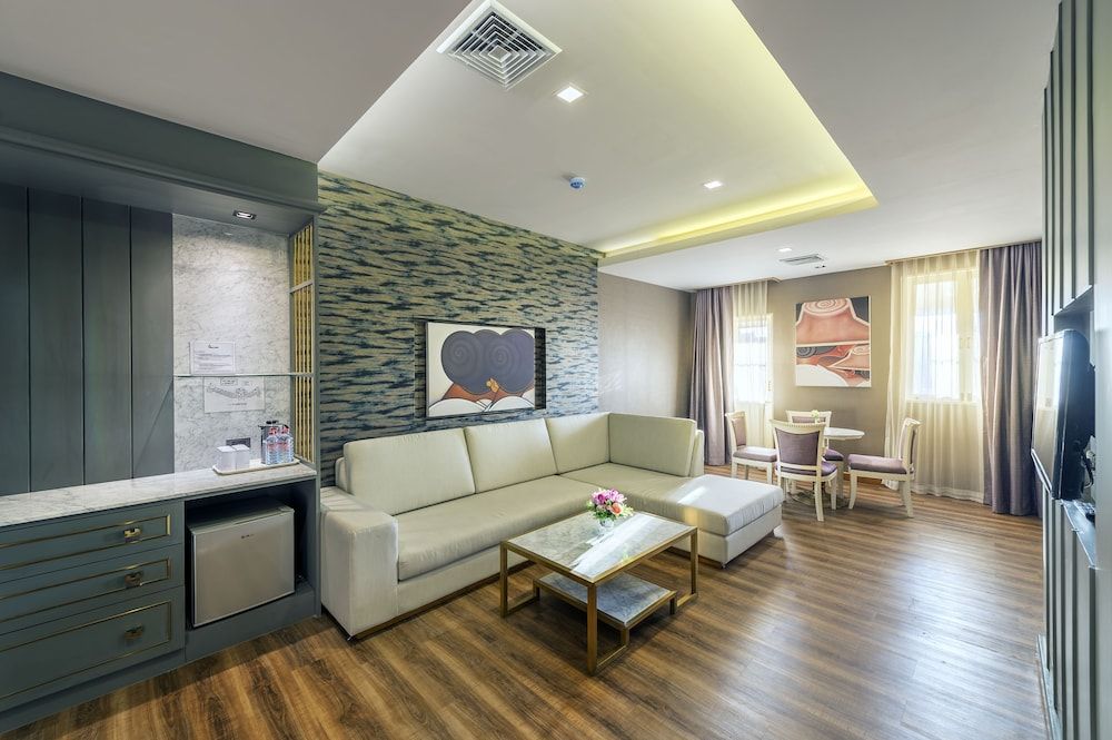 undefined Royal Rattanakosin Hotel