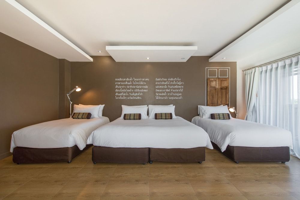 Brown House Hotel Udonthani Family Room