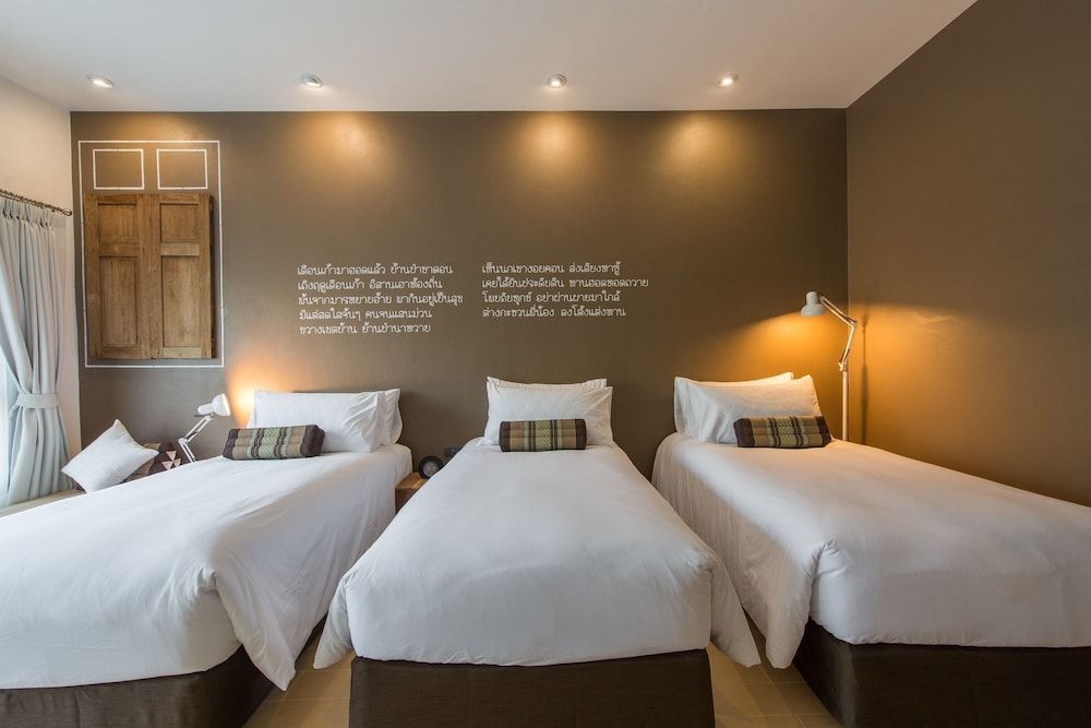Brown House Hotel Udonthani Triple Room