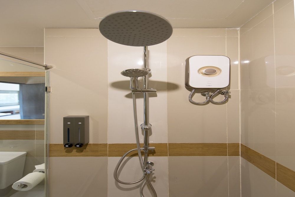 Brown House Hotel Udonthani Triple Room 6