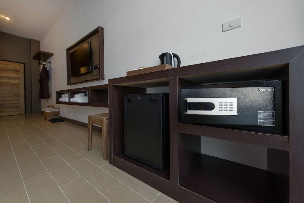 Brown House Hotel Udonthani Family Room 14