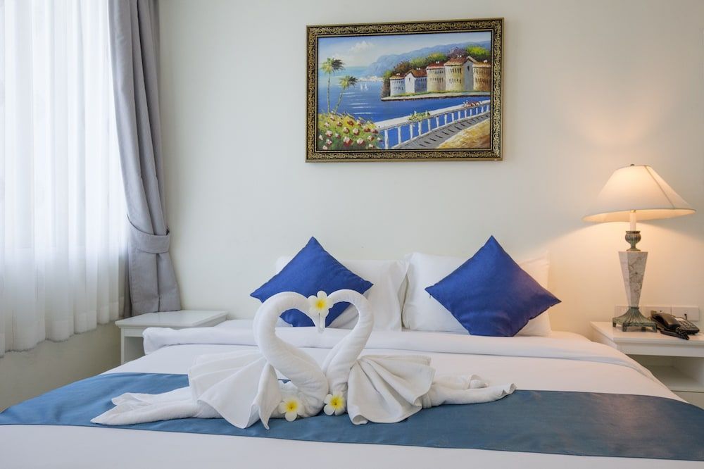 undefined Evergreen Cha-am