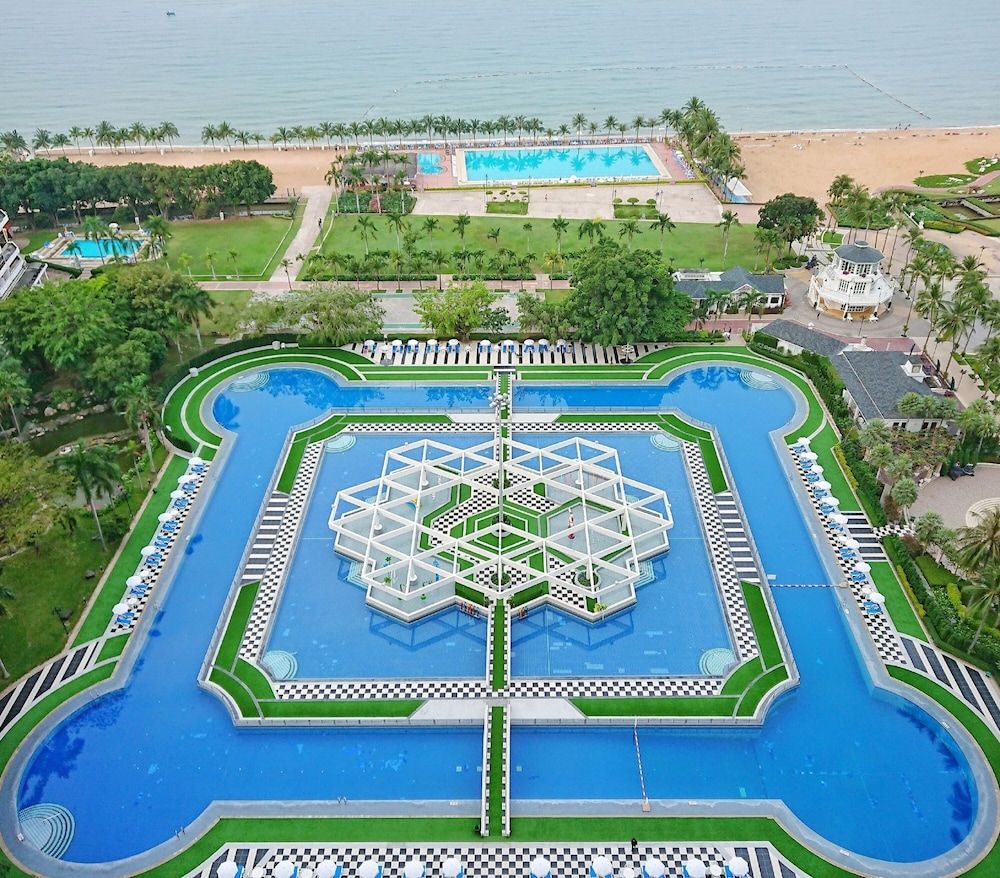 Grand Deluxe Seaview