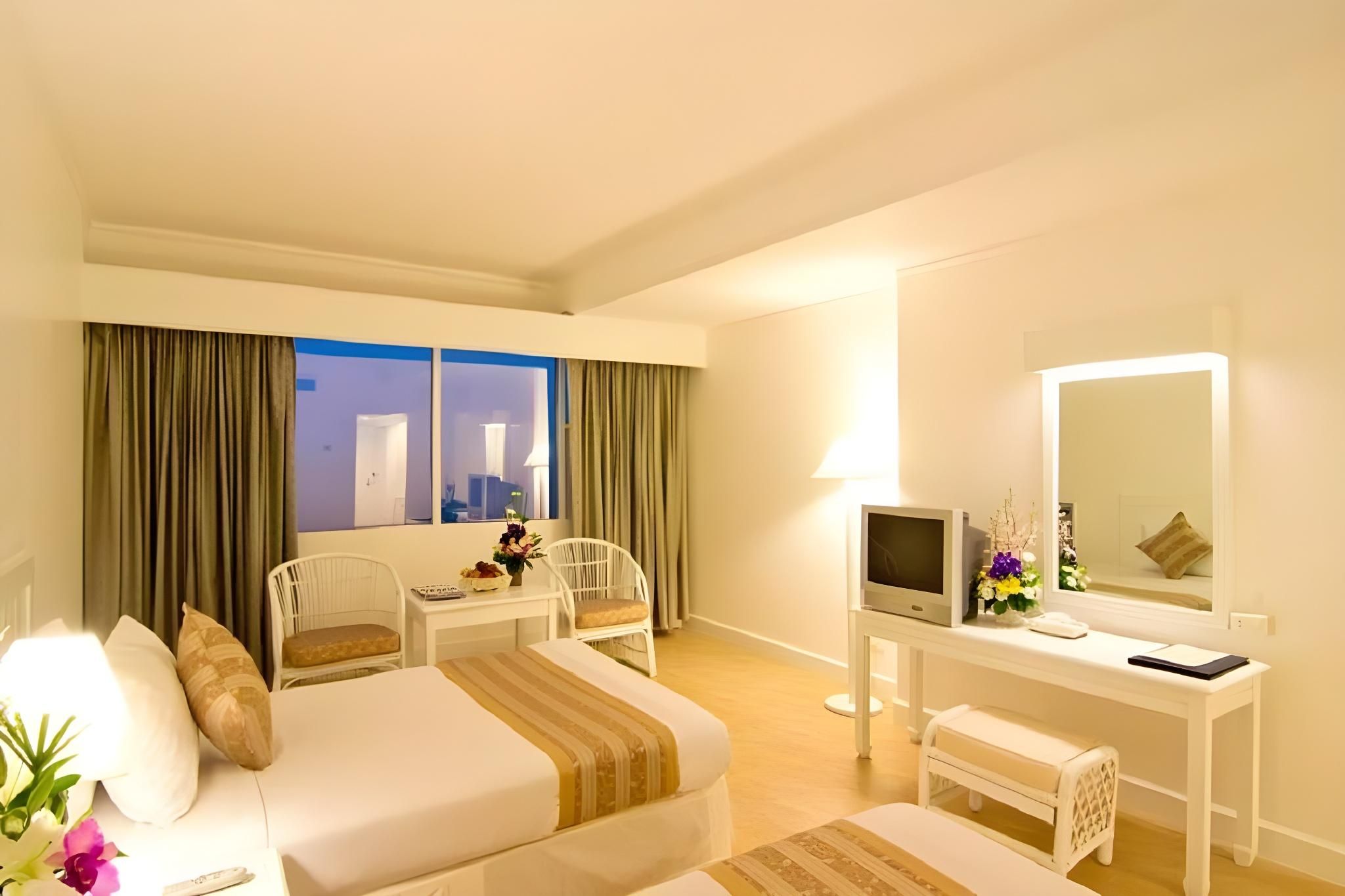 Deluxe Seaview