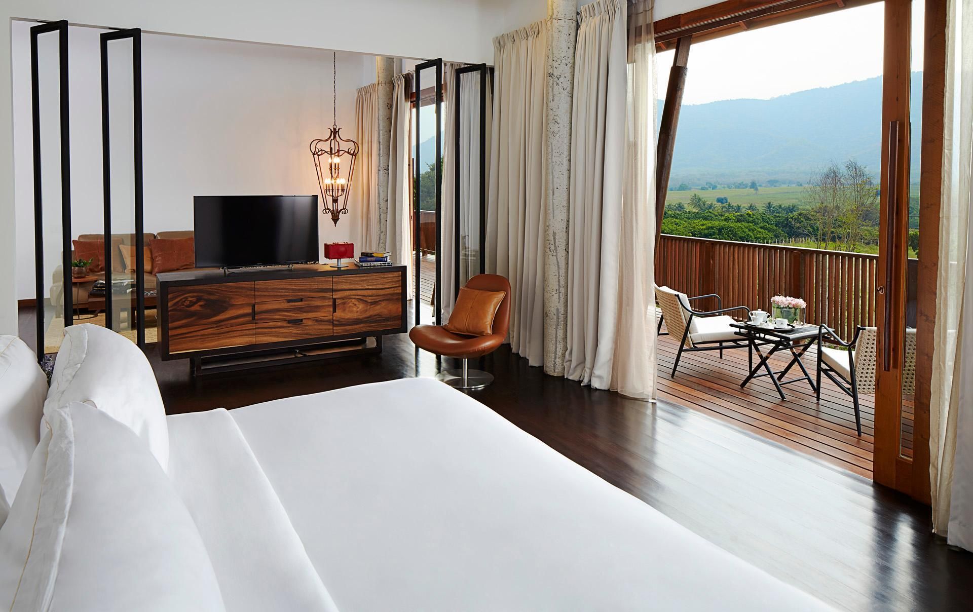 undefined Boribot Pool Resort 8