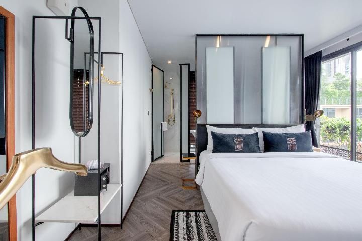 undefined IR-ON Hotel 6