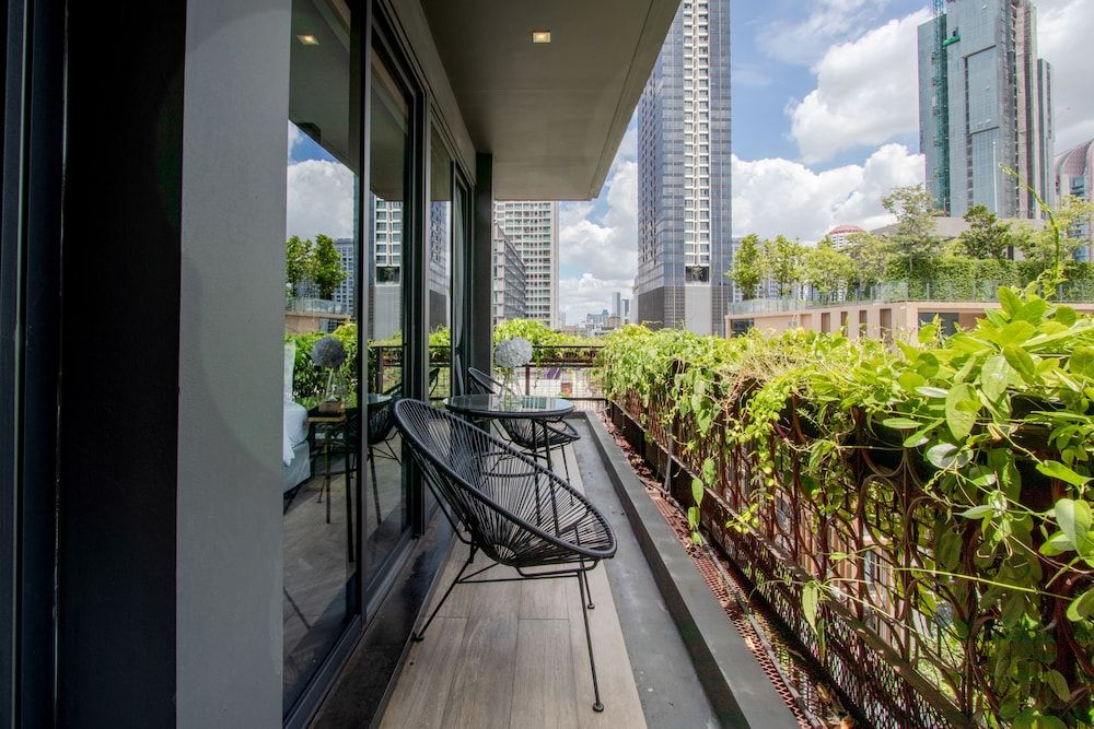 undefined IR-ON Hotel 10