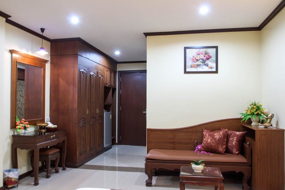 I Boutique Hotel Deluxe Room, 1 King Bed 4