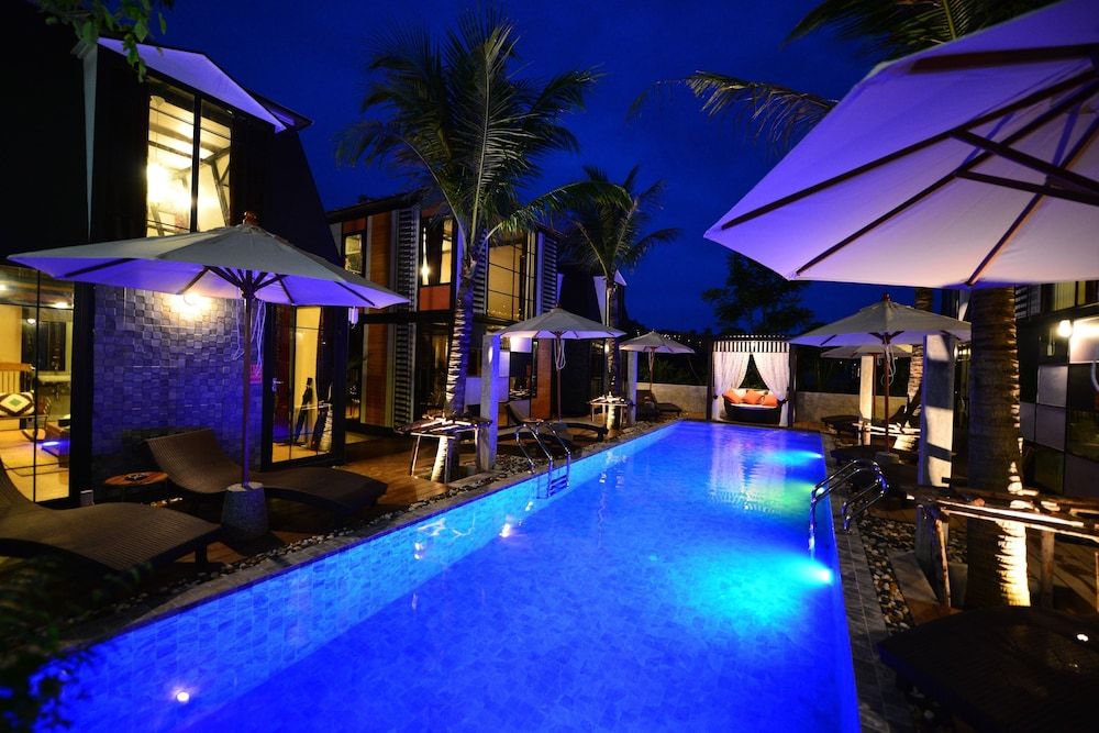 Bukit Pool Villas Double Room 10
