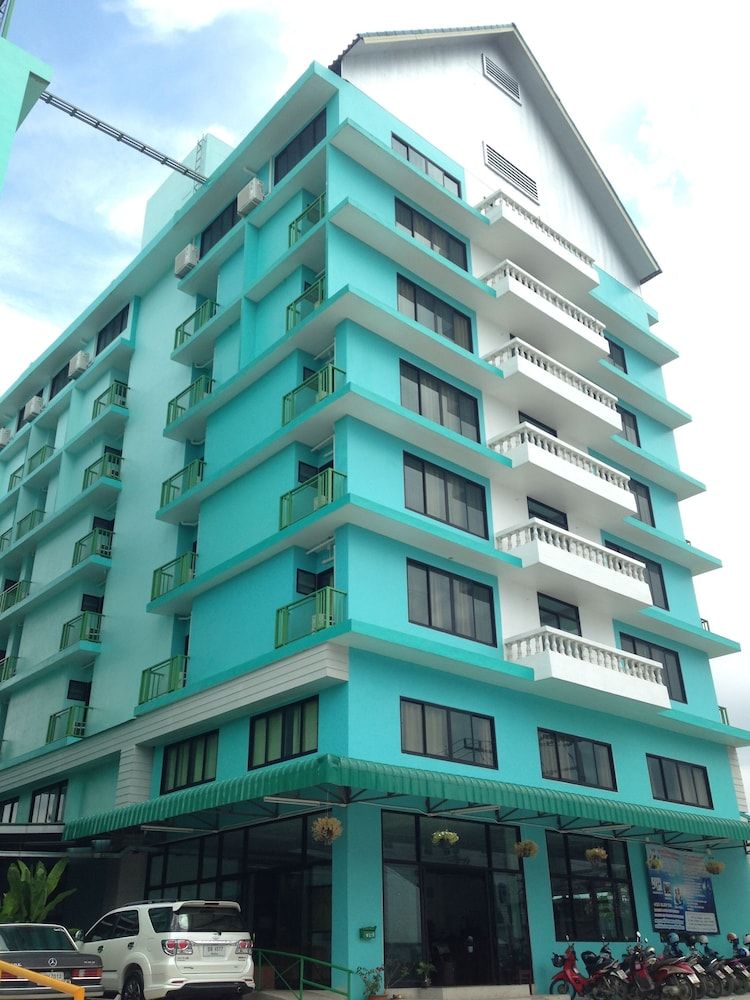 undefined Eden Garden Resort 3