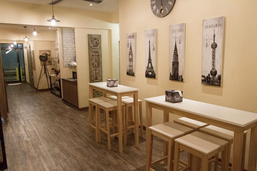 undefined Doolay Beachfront Hostel 6