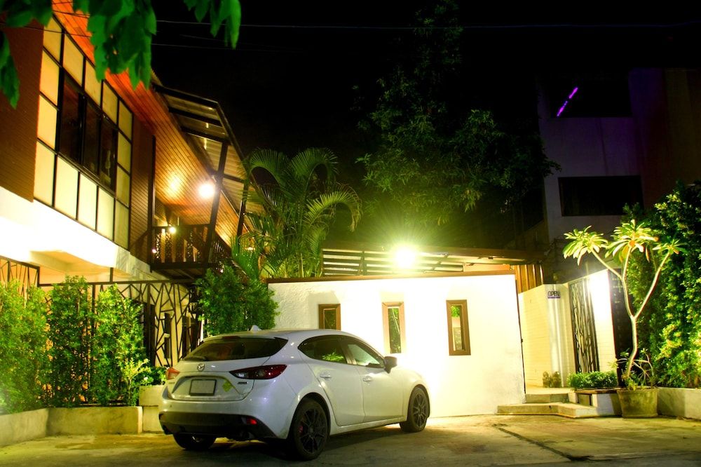 undefined Ganesha House 3