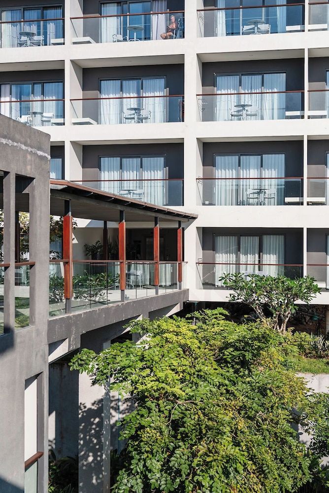 undefined Hotel IKON Phuket 6