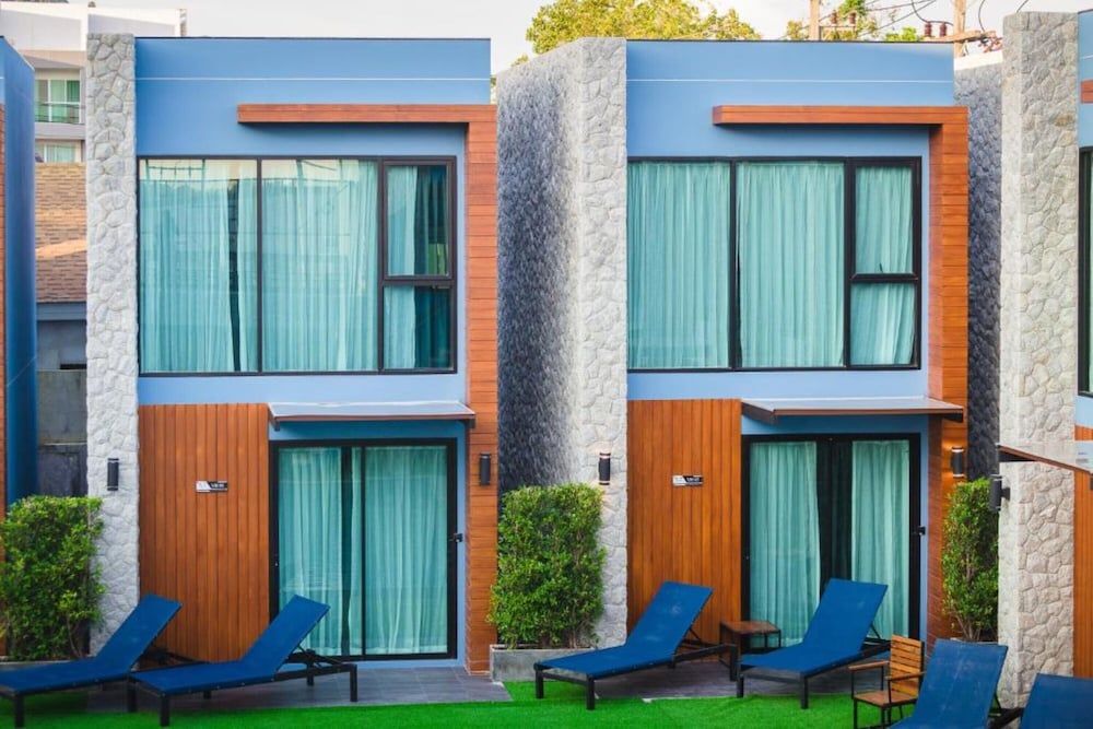 undefined Peace Blue Naiharn Naturist Resort Phuket 3
