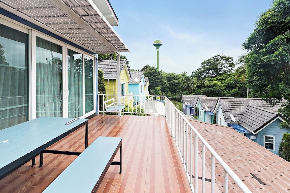 undefined See Sky Resort 8