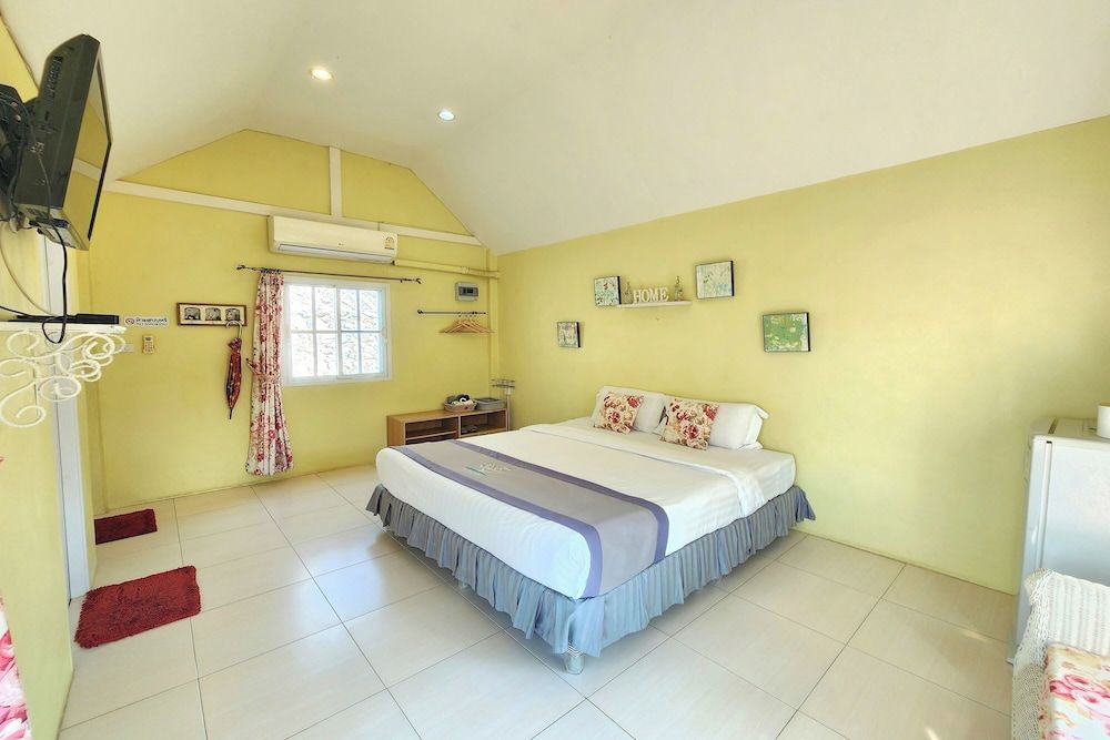 See Sky Resort Summer Sky 9