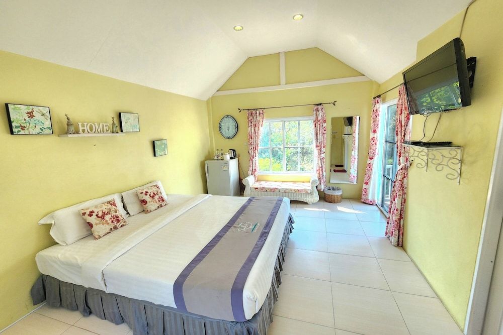 See Sky Resort Summer Sky 14