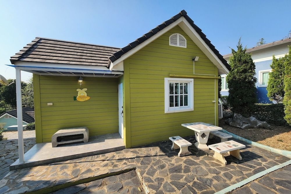 undefined See Sky Resort 7