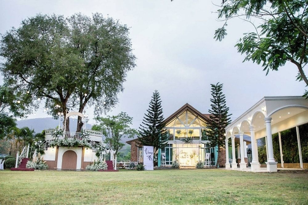 undefined See Sky Resort