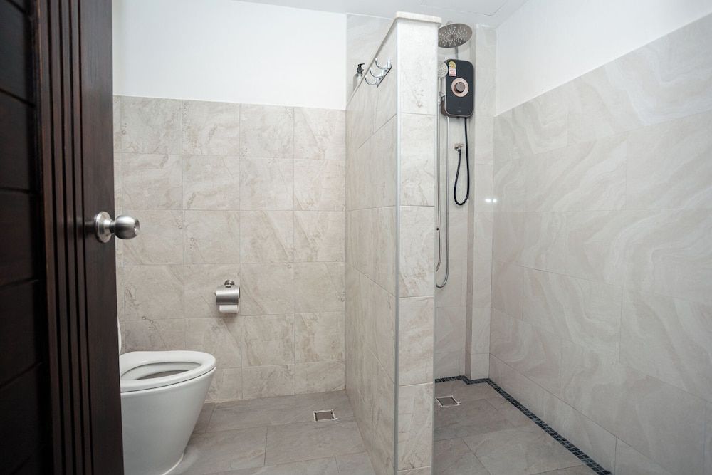 Baan Bandalay Hotel Family Triple Room 11