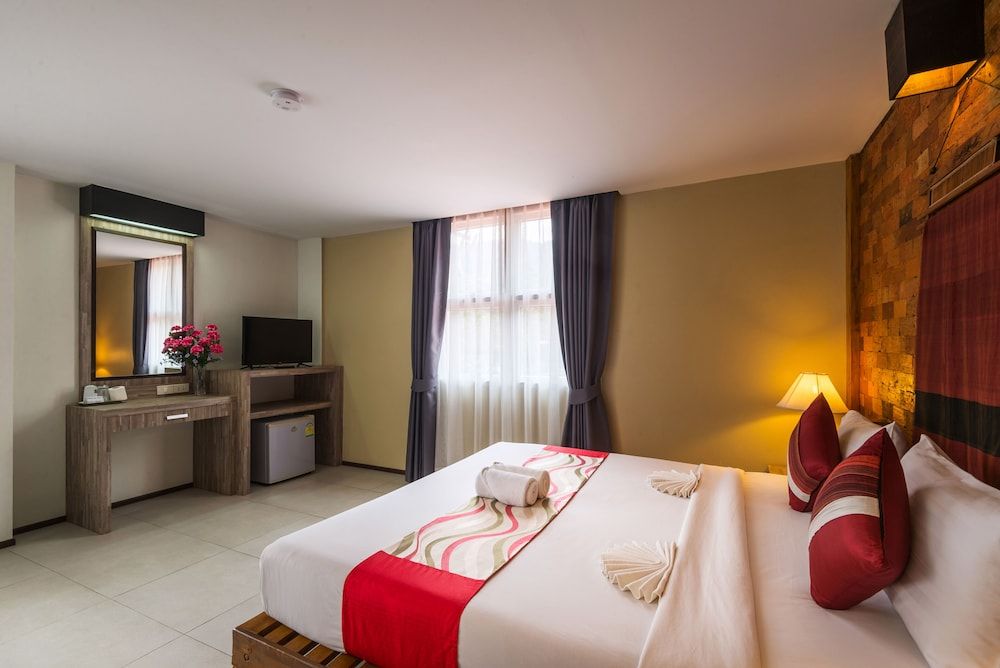 undefined Baan Bandalay Hotel 4