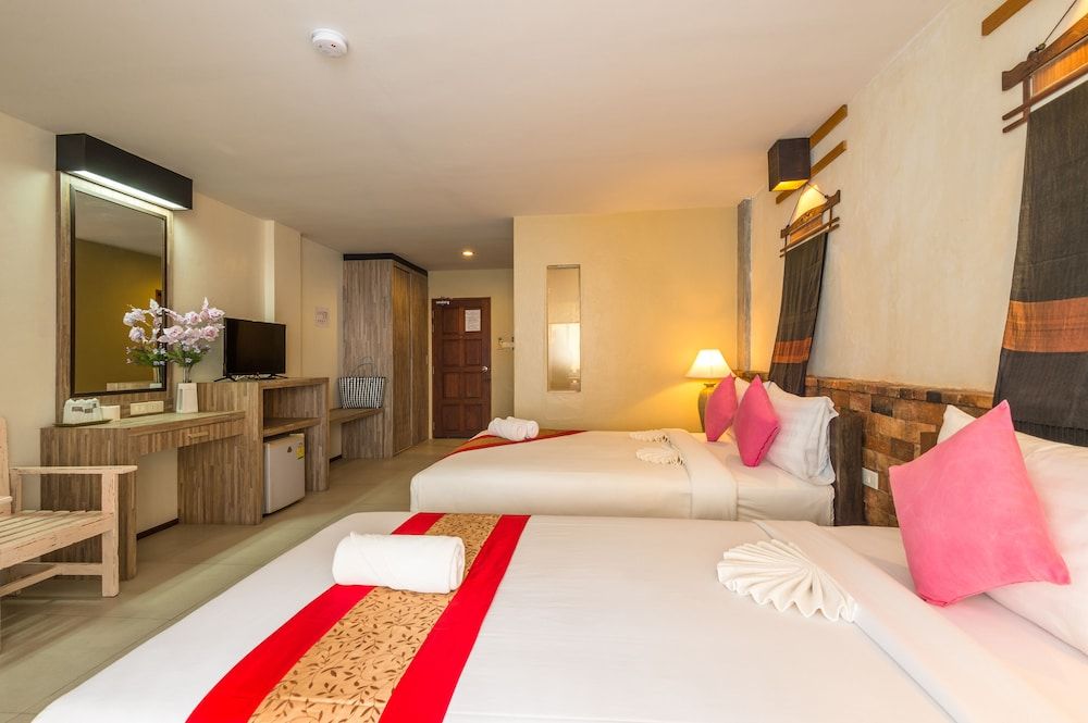Baan Bandalay Hotel Family Triple Room 3