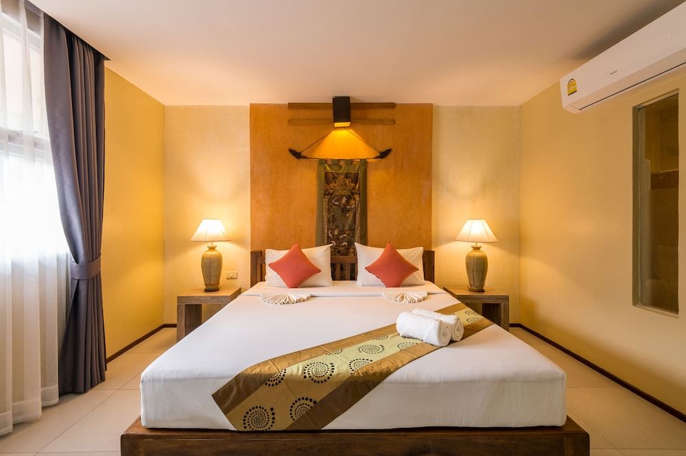 undefined Baan Bandalay Hotel 5