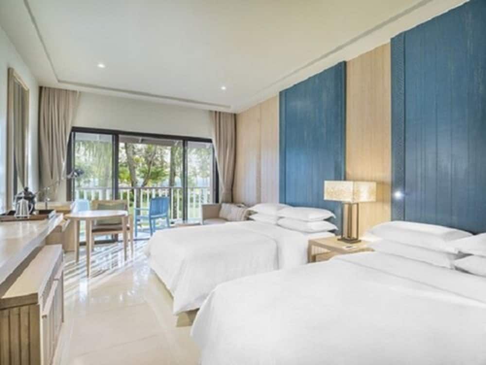 Dusit Thani Krabi Beach Resort