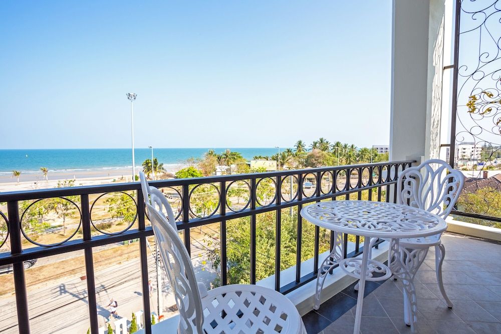 Art De Sea Hua Hin Superior Room, Balcony 5