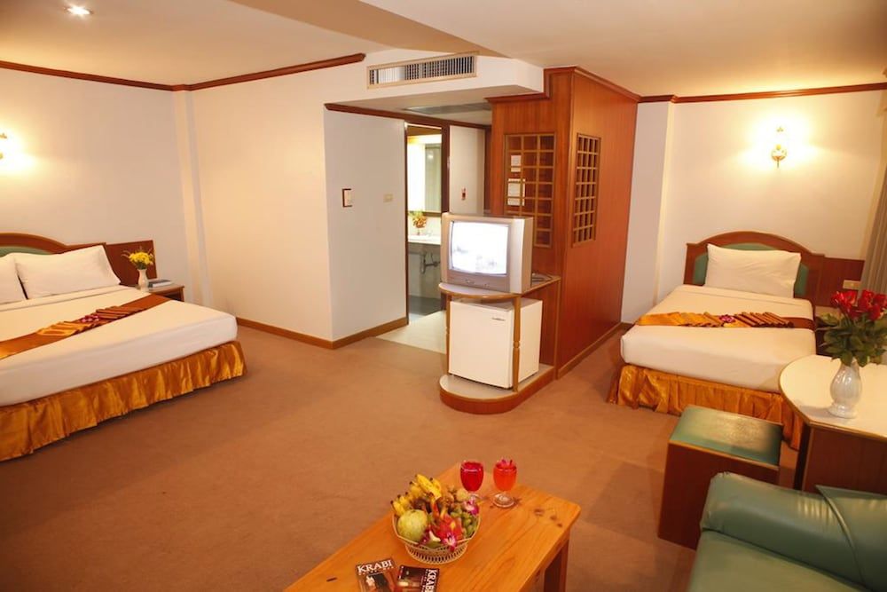 undefined Boonsiam Hotel 2