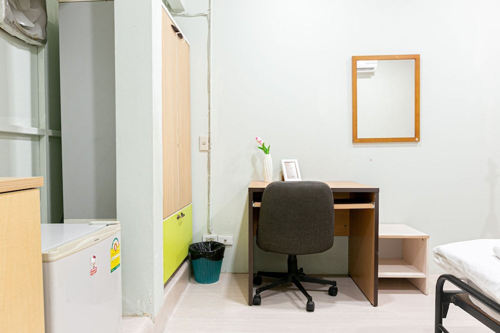 Freesia Saladaeng Silom Apartments Standard Room 13