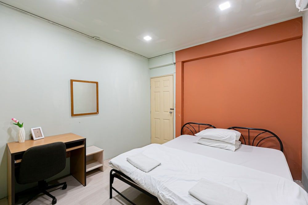 Freesia Saladaeng Silom Apartments Standard Room 5