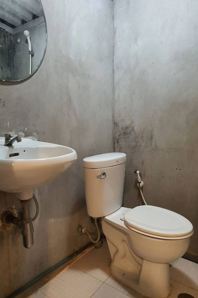 Freesia Saladaeng Silom Apartments Standard Room 16