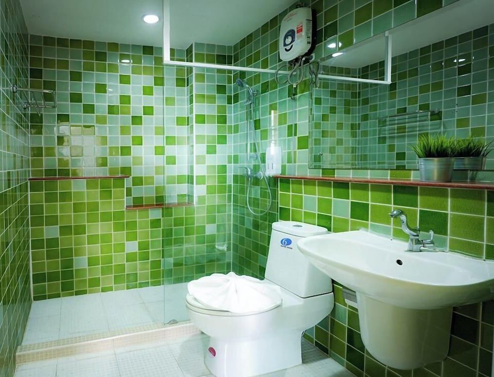 Ingnaam Hotel Grand Room 3