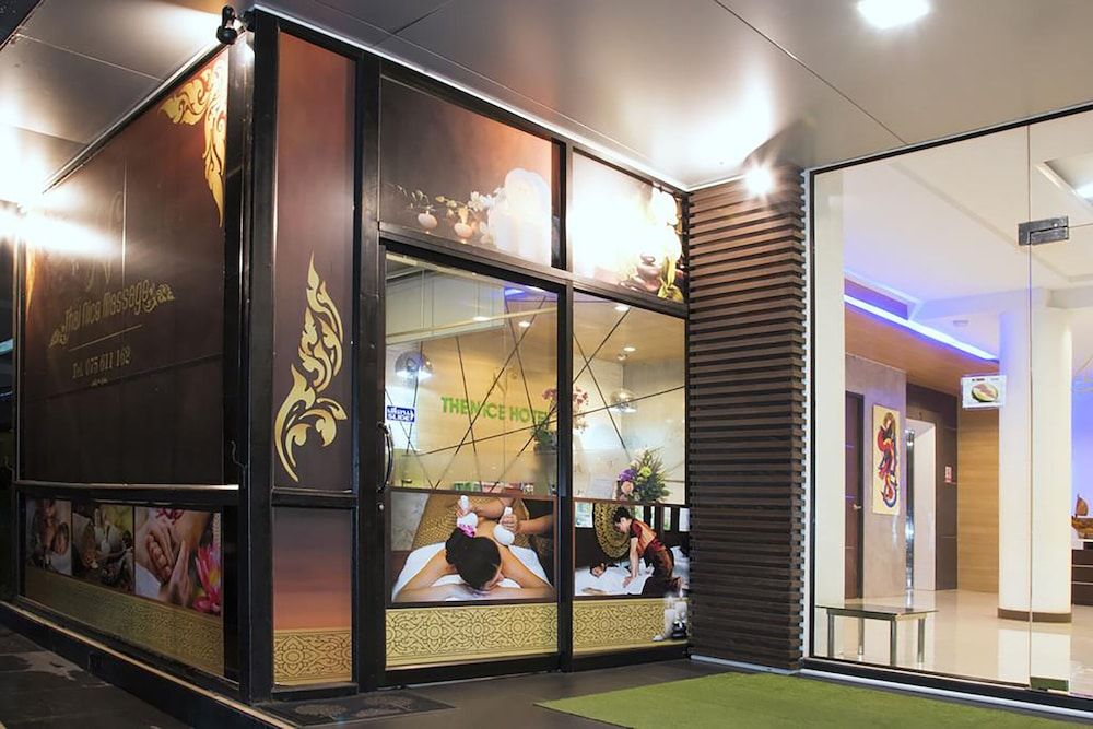 undefined The Nice Hotel 3