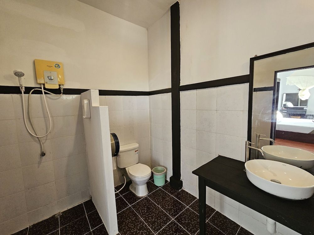 Phitharom PP Resort Superior Double Room 17