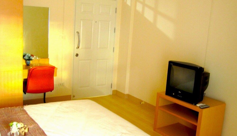 undefined Dariva Place 7